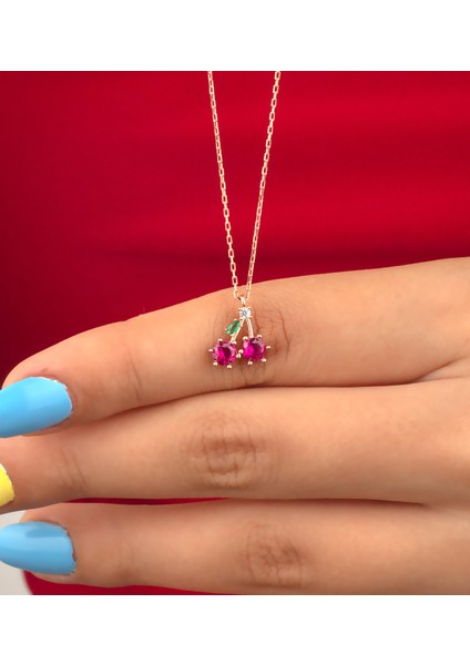 925 Ayar Gümüş Sarmaşıklı Nergis Çiçeği Kolye fırsatları