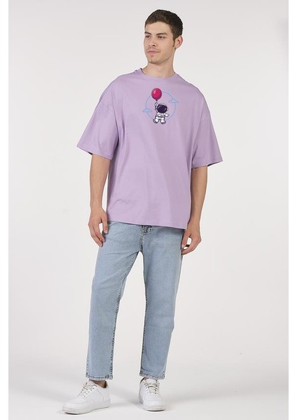 Oversize T-Shirt Cloudy Astronot Lila modelleri
