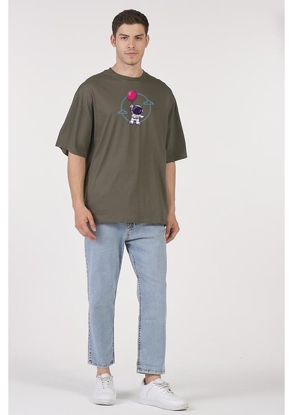 Oversize T-Shirt Cloudy Astronot Haki