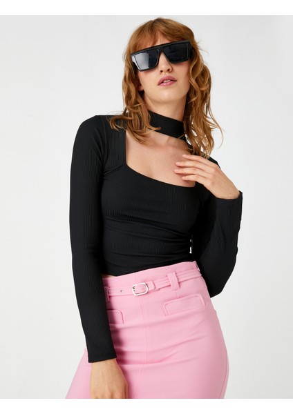 Chocker Yaka Crop Tişört Uzun Kollu fiyatları