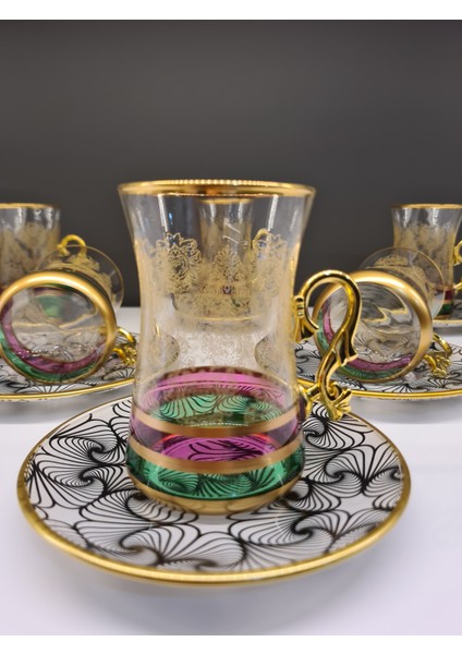 Kulplu Çay Takımı