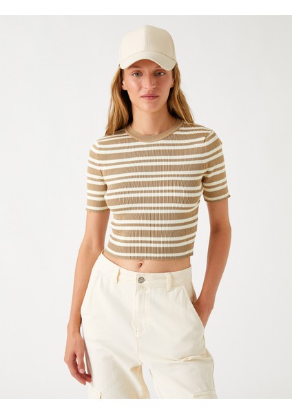 Crop Kazak Kısa Kollu modelleri