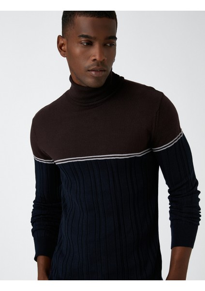 Balıkçı Yaka Triko Kazak Renk Bloklu