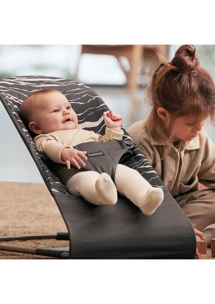 Babybjörn Balance Bliss Ana Kucağı Cotton 3D Oyuncaklı