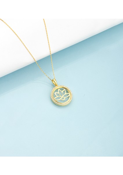925 Ayar Gümüş Sıra Taş Çerçeveli Lotus Kolye
