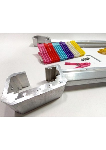 Ayarlı Alüminyum Balkon Çamaşır Kurutma Askılığı Dikdörtgen Küpeşte Profiline Monte Her Ölçüye Uygun