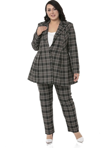 Büyük Beden Pile Detaylı Astarlı Siyah Zümrüt Ekose Ceket fırsatları