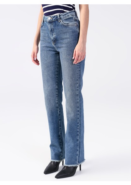 Yüksek Bel Düz Paça Düz Kadın Denim Pantolon 231 Lcf 121023 Kelly Rosada Blue Mı