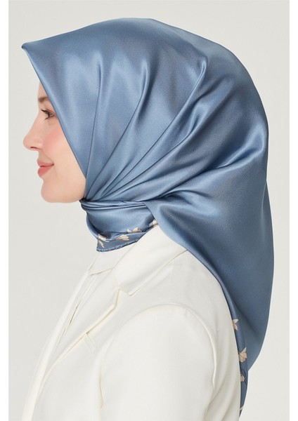 Özel Nostalji Serisi Twill Ipek Eşarp Modelleri 8553D-82