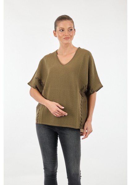 Oversize V Yaka Kadın Bluz - Kısa Kol Minimalist Günlük fiyatları