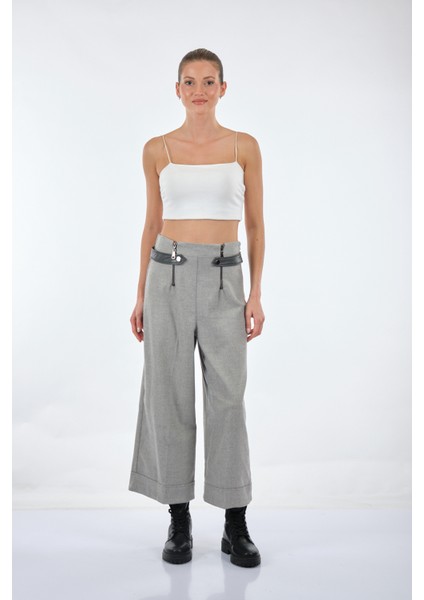 Minimalist Midi Geniş Paça Kadın Pantolon - 2025 Trendi