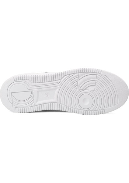 Sandy Siyah-Beyaz Tek Renk Sneaker indirimleri