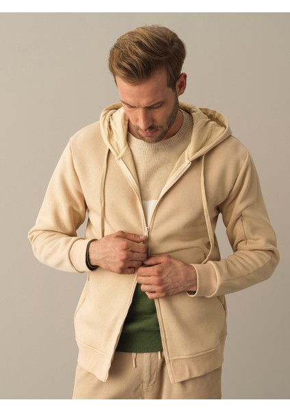 Erkek Bej Regular Fit Sweatmont modelleri