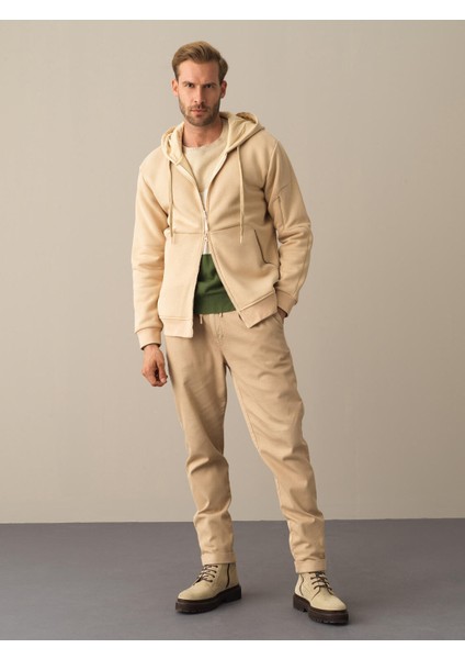 Erkek Bej Regular Fit Sweatmont fırsatları