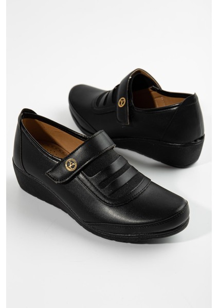 Yağlıoğlu 1923 Günlük Bayan Ortopedik Ayakkabı modelleri