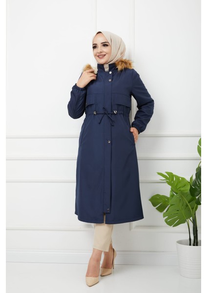 Lacivert Içi Kürklü ve Su Geçirmez Kadın Kışlık Mont & Kaban