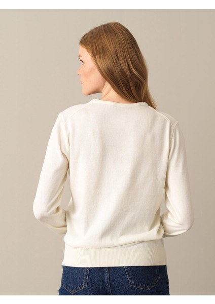 Kadın Ekru Regular Fit Basic Kazak modelleri