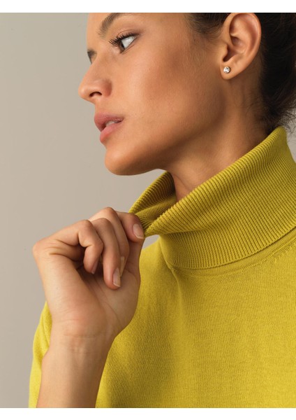 Kadın Sarı Rahat Kesim Basic Kazak modelleri