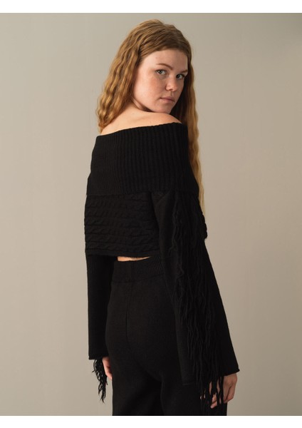 Kadın Siyah Oversize Kazak modelleri