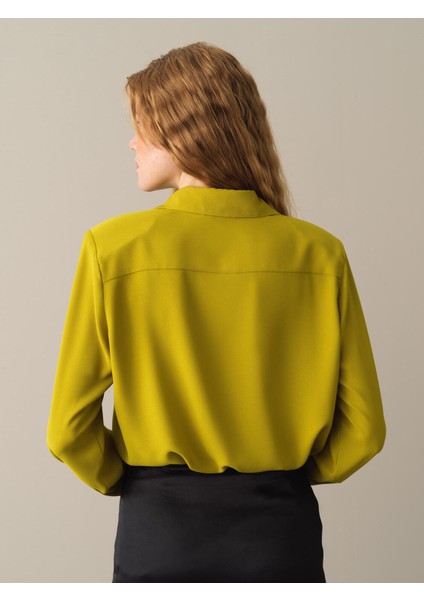 Kadın Sarı Vatkalı Oversize Gömlek fırsatları