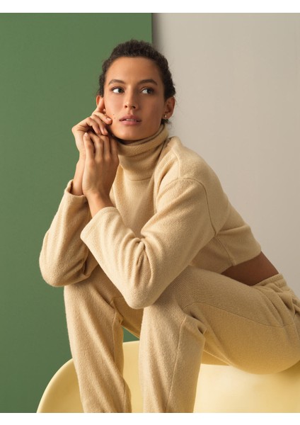 Kadın Bej Oversize Sweat Pantolon