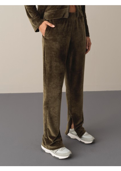Kadın Haki Kadife Sweat Pantolon fırsatları