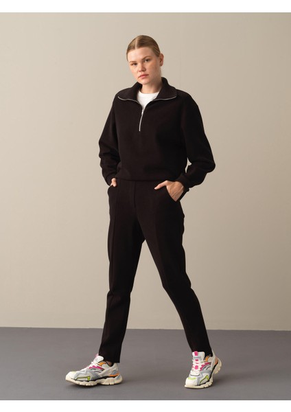 Kadın Siyah Regular Fit Sweat Pantolon