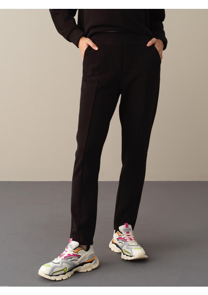 Kadın Siyah Regular Fit Sweat Pantolon fiyatları