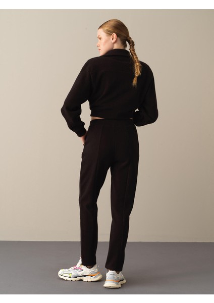Kadın Siyah Regular Fit Sweat Pantolon fırsatları