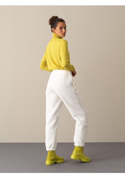 Kadın Beyaz Polar Sweat Pantolon indirimleri