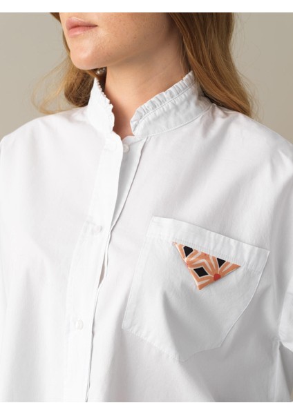 Kadın Beyaz Hakim Yaka Oversize Gömlek fırsatları