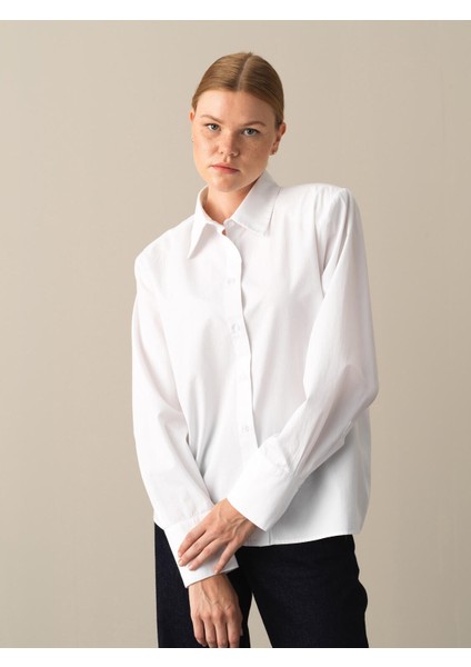 Kadın Beyaz Regular Fit Vatkalı Gömlek fiyatları