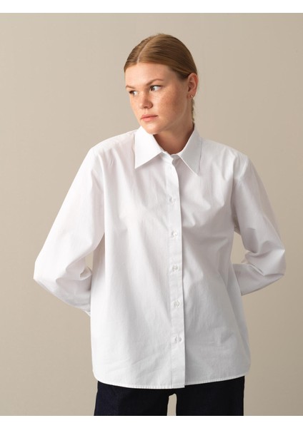 Kadın Beyaz Regular Fit Vatkalı Gömlek modelleri