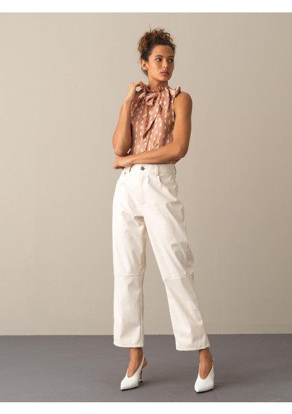 Kadın Bej Kolsuz Saten Bluz