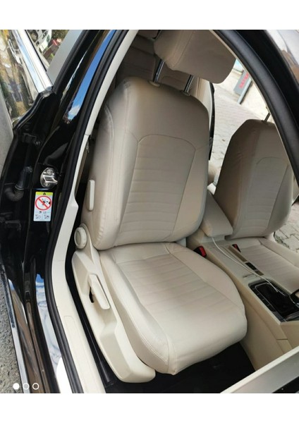 Volkswagen Passat B8 2015 2021 Arası Arka Sırt 2+1 Arka Sırt Kolcaklı Model Komple Krem Deri