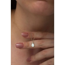 Papatya Silver 925 Ayar Gümüş Gold Kaplama Beyaz Opal Taşlı Damla Kolye