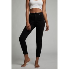 Livik Kadın Taylor Solmayan Siyah Ince Görünüm Sağlayan Toparlayıcı Kot Pantolon