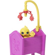 Enchantimals Çiftliği Oyun Seti, Sevimli At Haydie Bebek (15 cm), At Trotter, 3 Ek Hayvan Figürü ve 10'dan Fazla Aksesuarıyla GJX23