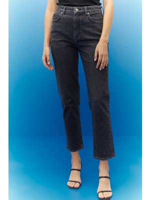 Lee Kadın Carol Cropped Straight Fit Yüksek Bel Esnek Jean Kot Pantolon