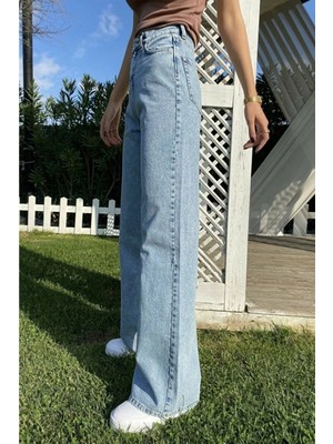 Livik Kadın Mavi Kar Yıkama Süper Yüksek Bel  Likralı Bol Paça Denim Kot Pantolon