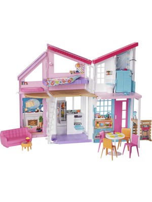 Barbie 'nin Malibu Evi, Dönüşüm Özellikli, 25'ten Fazla Parçalı ve 2 Katlı Bebek Evi FXG57