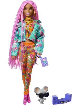 Barbie® Extra Bebek ile Hayvan Dostu DJ Fare; pembe renkli çok uzun örgülü saçlı; çiçek desenli ceket; bükülebilen esnek eklemli; 3 yaş ve üzeri GXF09