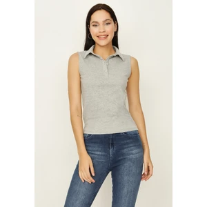 Select Moda Kadın Polo Yaka Kolsuz Örme Body