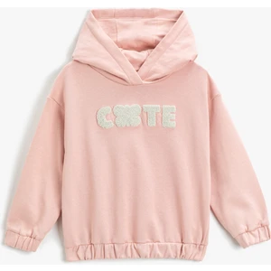 Kapüşonlu Sweatshirt Aplike Detaylı Pamuklu