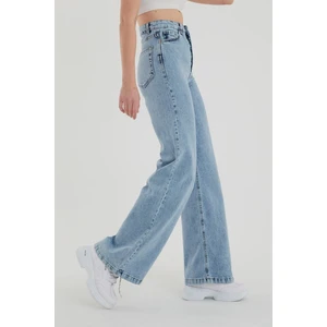 Albert  Kadın Mavi Kar Yıkama Süper Yüksek Bel Likralı Bol Paça Denim Kot Pantolon