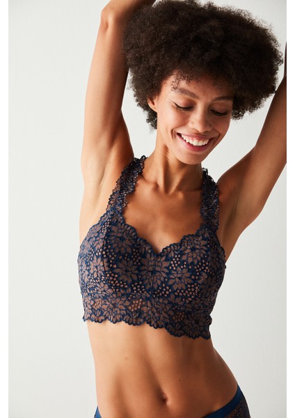 Lacivert Bonita Dantelli Desteksiz Perfect Colors Bralet modelleri