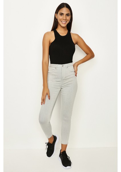 Kadın Yırtık Detaylı Yüksek Bel Skinny Jeans fiyatları