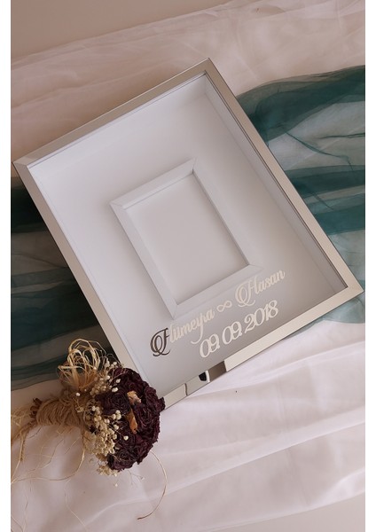 40X50 cm Yeni Trend 7 cm Derinliğinde Gümüş Pleksi Kaplı Fotoğraf Bölümlü Çerçeve! Gül Kutusu modelleri