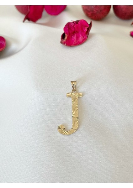 Kalemli J Harfi Kolye Ucu fiyatları