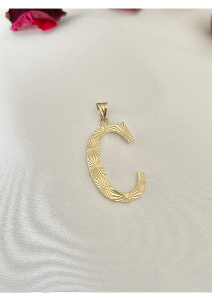 Kalemli C Harfi Kolye Ucu